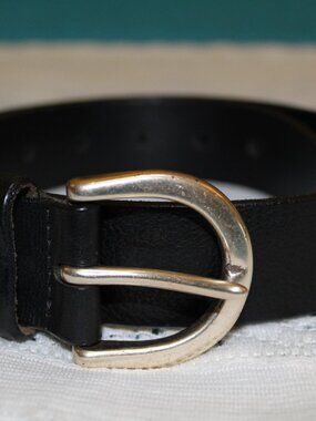 Eddie Bauer Genuine Leather Black Belt w/ Gold Buckle Size S